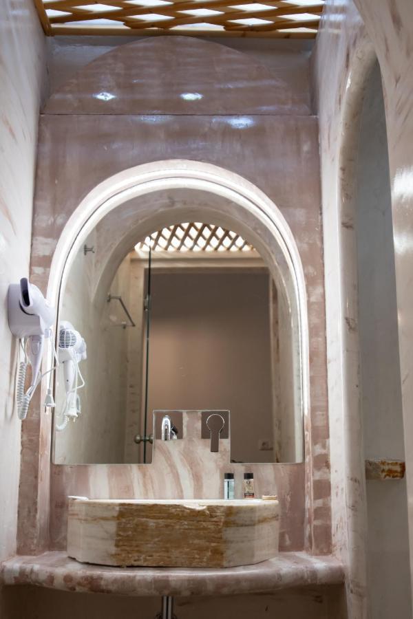Naxos City Alta Vista Naxosアパートホテル エクステリア 写真