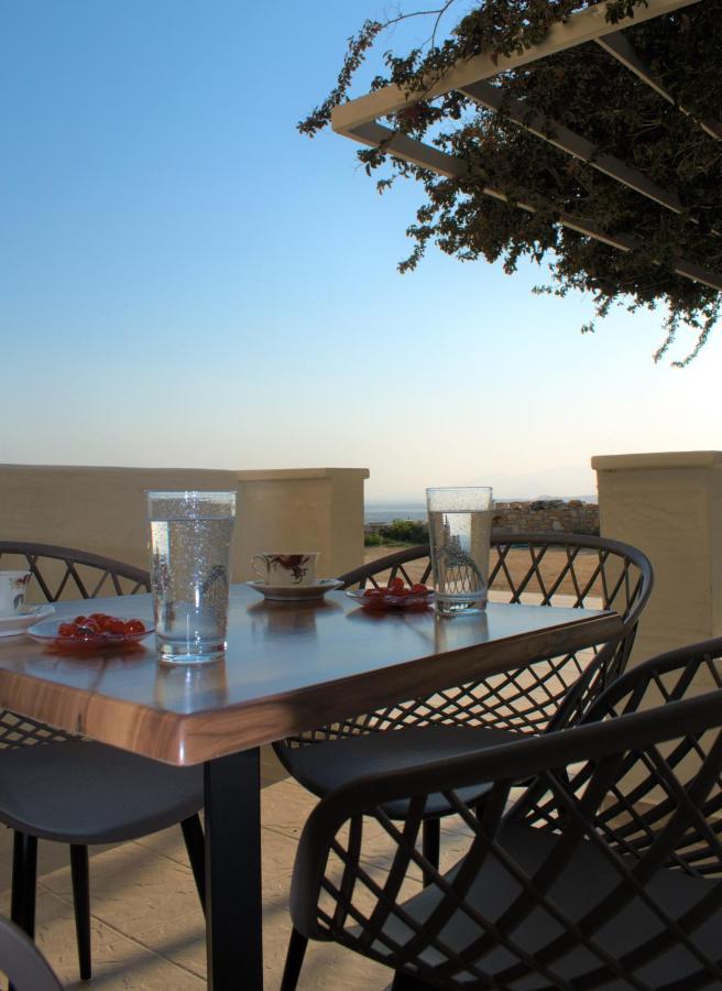 Naxos City Alta Vista Naxosアパートホテル エクステリア 写真